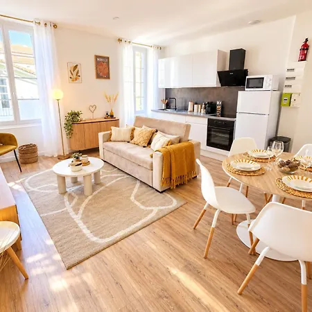 Cœur Jaune Dordogne - - Hyper Centre - Free Wi-fi Apartamento