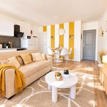 Cœur Jaune Dordogne - - Hyper Centre - Free Wi-fi Apartamento