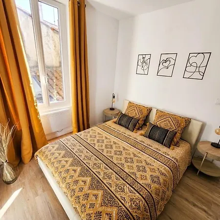 Cœur Jaune Dordogne - - Hyper Centre - Free Wi-fi Apartamento *