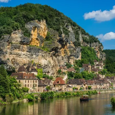 Cœur Jaune Dordogne - - Hyper Centre - Free Wi-fi Ribérac