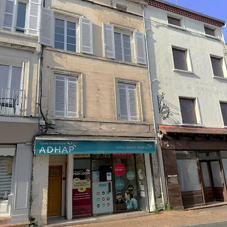 Cœur Jaune Dordogne - - Hyper Centre - Free Wi-fi Apartamento *